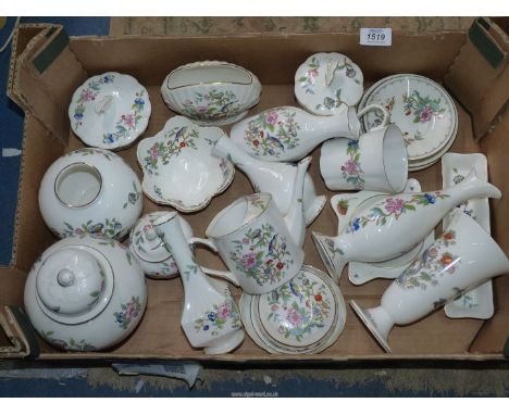 A quantity of mainly Aynsley Pembroke pattern trinket pots and dishes, vases, etc.