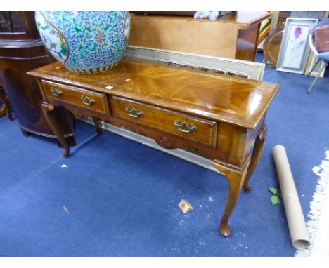 A MODERN CONSOLE TABLE, with two long drawers, approximate size width 134cm x depth 43cm x height 68cm