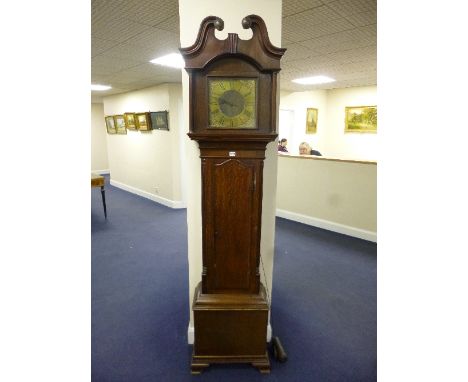 AN OAK AND MAHOGANY THIRTY HOUR LONG CASE CLOCK, swan neck hood on reeded column supports either side of door to 10' square b