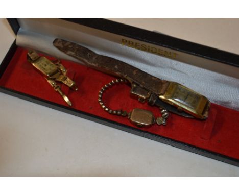 A 14ct gold cased wrist watch and two 9ct gold cased wrist watches 