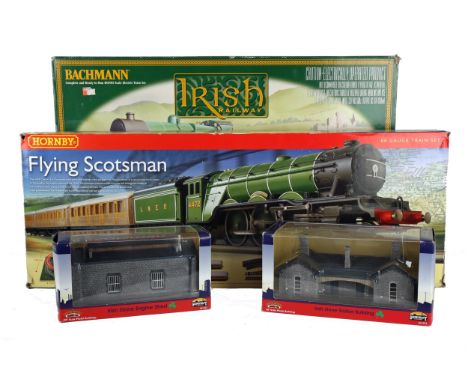 Bachmann 00 gauge Irish railway set, boxed; Hornby Flying Scotsman set, boxed; etc. 
