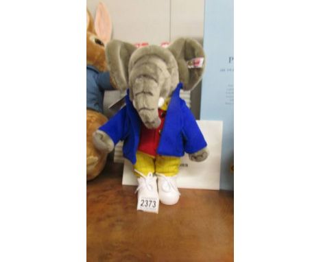 A boxed limited edition Steiff Edward Trunk with certificate, 442/5000.