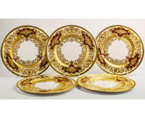 De Lamerie Fine Bone China marbled Burgundy Majestic patterned plates, specially made high end quality items, diameter 27cm (