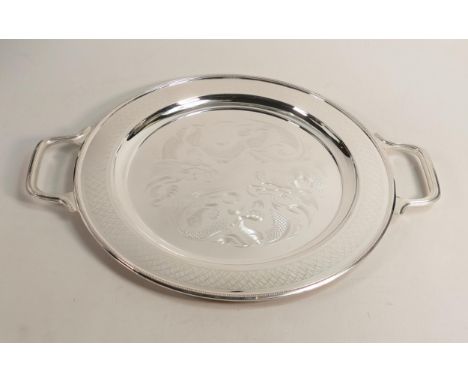 De Lamerie fine large silverware plated round engraved caviar tray in presentation bag, specially made high end quality item,