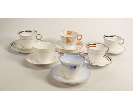 Shelley Regent shape 2 x trios, 4 x cups & saucers, patt no.s 12421, 12273, 12302, 12128/B, 12273/S + 1 no pattern number.Pat