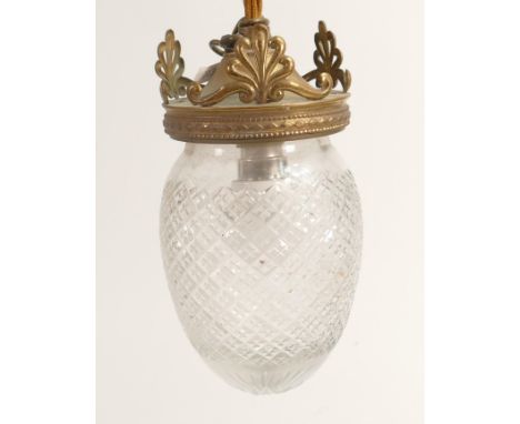 Quality early 20th century cut glass porch light, length 21cm. 