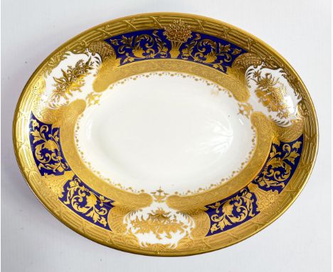 De Lamerie Fine Bone China gold on blue patterned oval vegetable dish, specially made high end quality item, length 24.5cm 