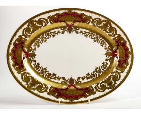 De Lamerie Fine Bone China marbled Burgundy Majestic patterned oval platter, specially made high end quality item, diameter 3