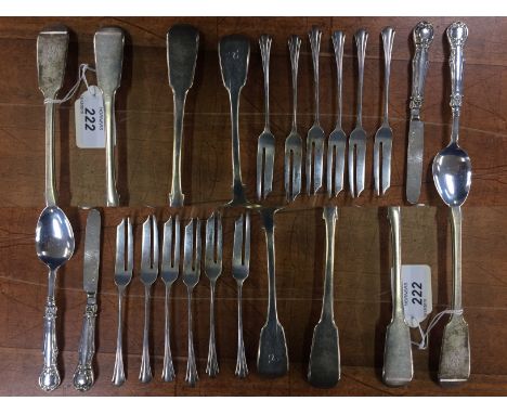 A SET OF 6 SILVER COFFEE SPOONS BIRMINGHAM 1921 AND A SET OF SILVER CAKE FORKS BIRMINGHAM 1921, A SILVER HANDLES CHRISTENING 