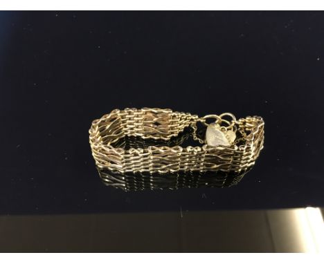 9CT. GOLD GATE BRACELET