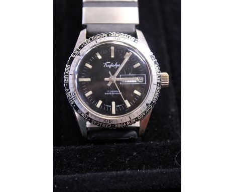 A men's Trafalgar Diver's style watch with world timer bezel and day date in working order 