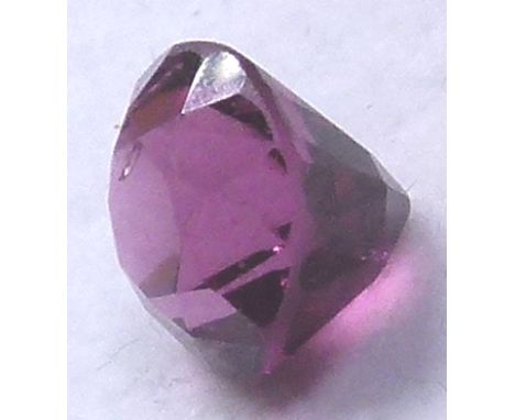 LOOSE RUBY. Bright cut loose Ruby, approximately 2,4 ct