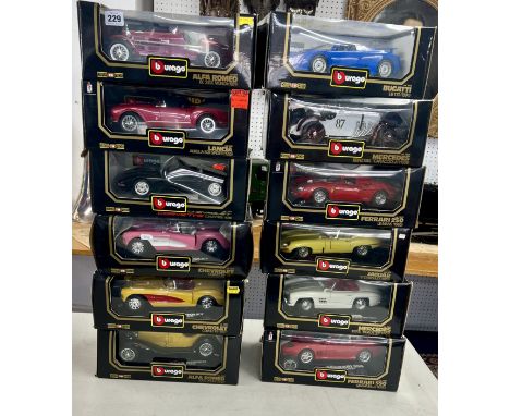 Burago, 12 1:18 scale Diamonds metal models, boxed (12)