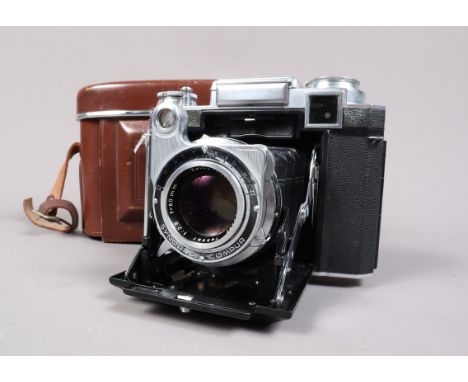 A Zeiss Ikon Super Ikonta BX Folding Rangefinder Camera,  model 533/16, post 1952 example, serial no A42594, body F-G, Synchr