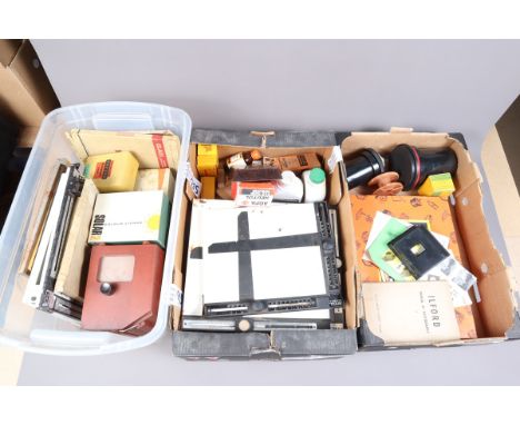 Darkroom Accessories, a large quantity of vintage processing and printing accessories including a No 1 Johnsons of Hendon Do-
