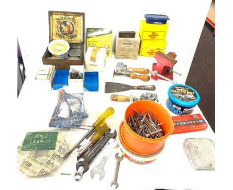 Selection of miscellaneous tools includes vice, spanners etc 