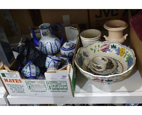 Small quantity of ceramics to include part tea service, etc