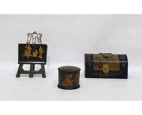 19th century lacquer stationery stand modelled as a folio on an easel, with gilt decoration of figures, 22cm high, a lacquer 