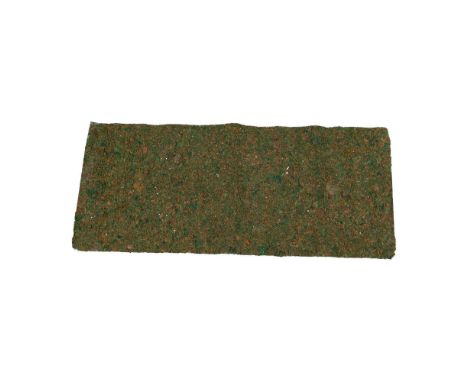 A realistic and detailed mat created to imitate a mossy ground. This item has its original box: 20.5"L x 4.25"W x 4.25"H. Iss