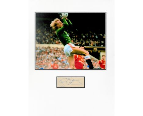 Football Gary Bailey 16x12 overall Manchester United mounted signature piece includes signed album page and a colour photo in