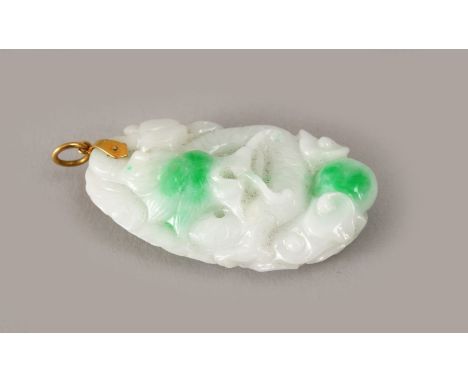 A GOOD CHINESE CARVED JADE PENDANT OF A DRAGON &amp; PEARL, with a 14k gold loop, 4cm.