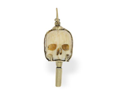 Uhrenschlüssel: extrem seltener Memento Mori Schlüssel mit Portrait und Totenkopf, Gold: Ca. 46,5mm, Gold/Bein, extrem selten