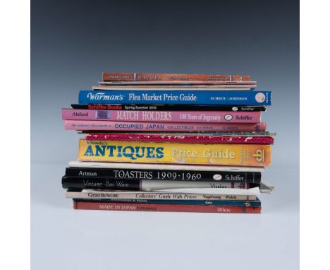 This collection includes Vintage Bar Ware Identification &amp; Value Guide by Stephen Visakay (1997, hardcover, 239 pages), S