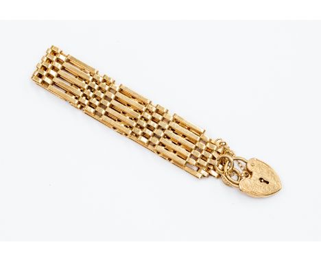 A 9ct gold five link gate bracelet, padlock clasp, weight approx. 20.5gms.