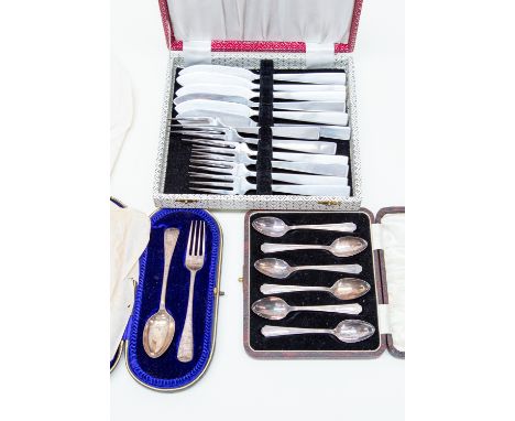 A collection of plated and silver items including a fish knife and fork set, spoons etc, cased
