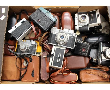 Collection of 20th Century vintage cameras