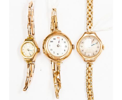 A Rolex ladies 9ct gold wrist watch, round enamel dial, numbers, dial diameter approx 20mm, case diameter approx 27mm, circa 