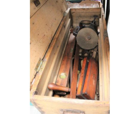A chest of assorted interesting tools, grinder, large screwdrivers, a steel Barb, hand forged, lead plumb and lead weight
