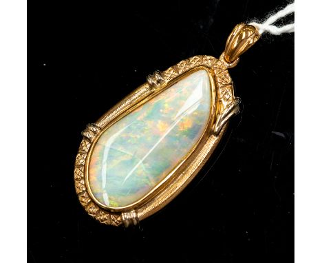 A 10k yellow gold opal set pendant, gross weight approx 11.2gms (opal A/F)