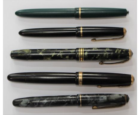 Five vintage pens, two Parker, three Conway Stewart 