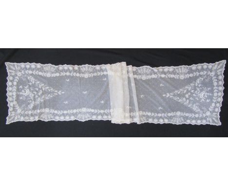 Vintage lace stole, possibly hand made with intricate embroidered pattern, 220 x 50cm, together with boxful of vintage white 