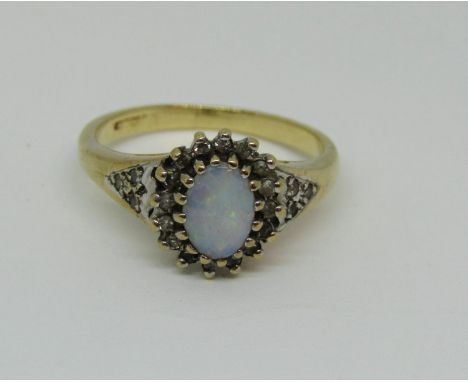 9ct opal and diamond cluster ring, size K, 3g 