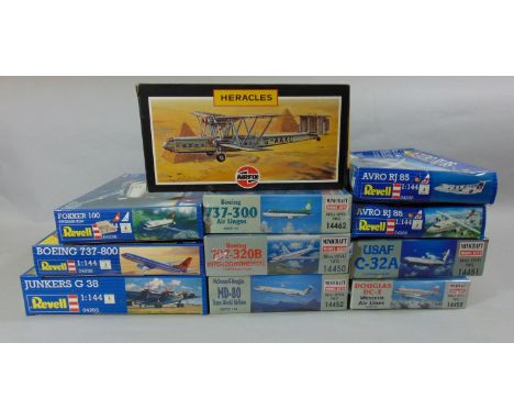 A collection of 10 model aircraft kits, all 1:144 scale transport aircraft, including 4 by Revell, 5 by Minicraft and an Airf