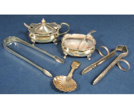 A mixed collection of silver comprising Georgian style silver lidded mustard and salt, salt spoon and mustard spoon, pair of 