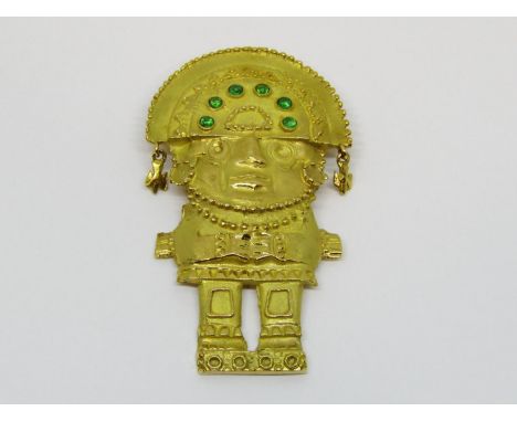 18ct Mayan style pendant in the form of an Inca tribesman, 4.9cm L approx, 11.7g 
