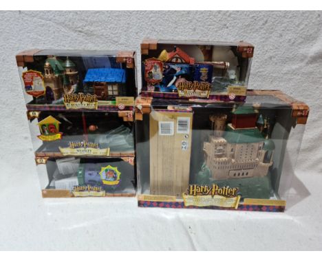 6 Mattel Harry Potter moving interactive sets, all in original boxes, each set interlocks with each other.Hogwarts School, pl