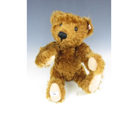 A Steiff limited edition Cinnamon the £110,000 Bear, No. 74, made exclusively for Danbury Mint, with box and certificate of a