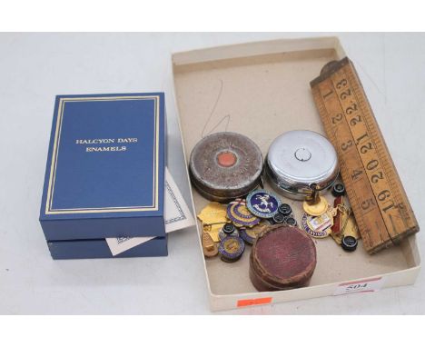 A collection of miscellaneous items, to include enamel badges and Halycon Days enamelled patch-box 
