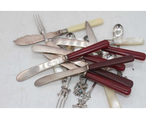 Flatware to include silver collared examples
