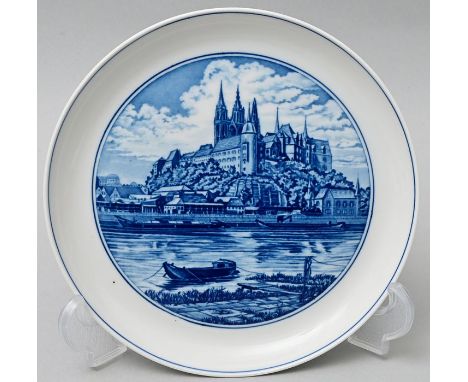 Wandteller, Meissen, 1976Porzellan, Aquatintadruckdekor Ansicht der Meissener Albrechtsburg. Schwertermarke, 4 Schleifstriche