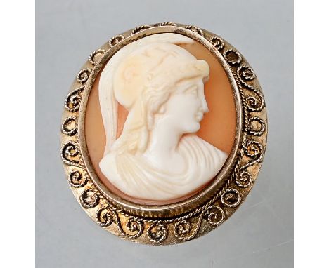 Brosche mit Muschelkamee, Ende 19. Jh.750er Gold (getestet), Muschel mit fein geschnitztem Bildnis von Perseus (Darstellung v