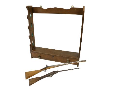 A 19th Century Side by Side 12 Bore Double Barrel Sporting Gun, with 79cm twist steel barrels, back action lock plate and wal