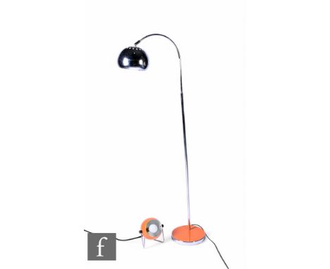 In the manner of Harvey Guzzini - A mid Century arc style floor lamp, the chromed metal lamp, with orange circular base, heig