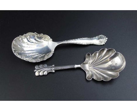 Two silver Victorian tea caddy spoons, both Birmingham, one 1845, the other 1899, combined weight: 27g