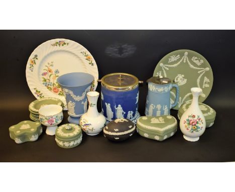 Ceramics - a Wedgwood dark blue Jasperware biscuit barrel; pale blue vase; green trinket dishes, boxes and covers, etc; Aynsl