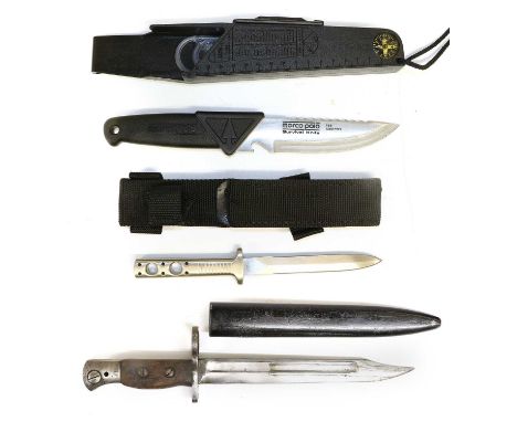 A Post-Second World War British No.5 Mk.I Jungle Carbine Bayonet, the 20cm clip point fullered steel blade stamped 187 at the